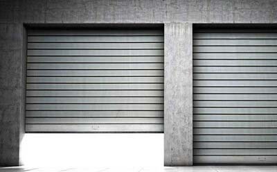 Instalación de cierre de aluminio ciego en Madrid